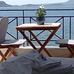 Bay Blue Apartment *